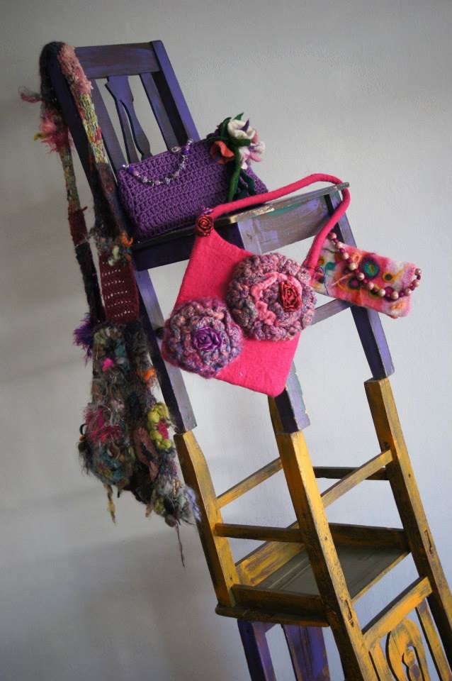 grau bags and chairs93 n
